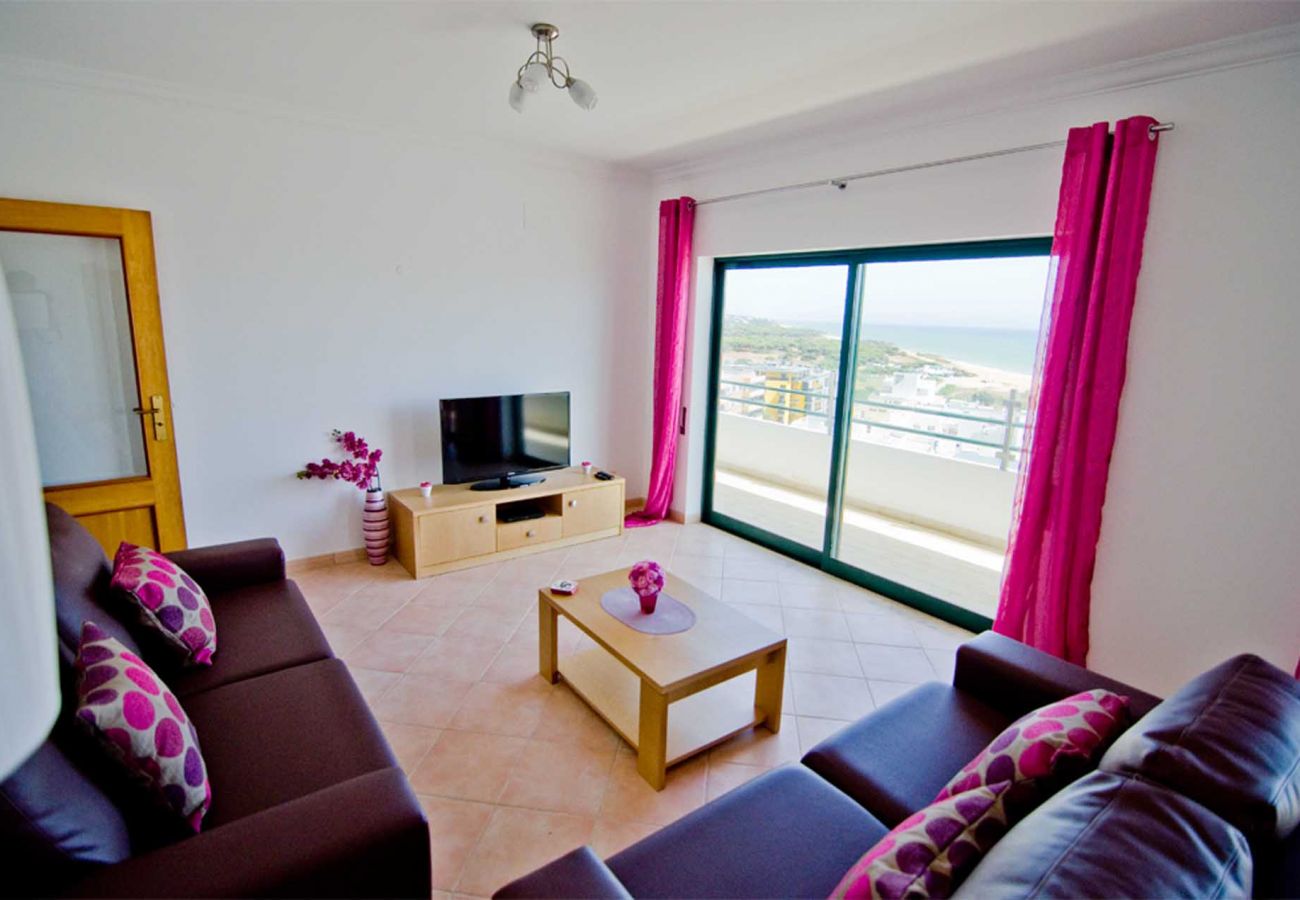 Apartment in Quarteira - Apartamento Dalia | 2 Bedrooms | Sea View | Quarteira