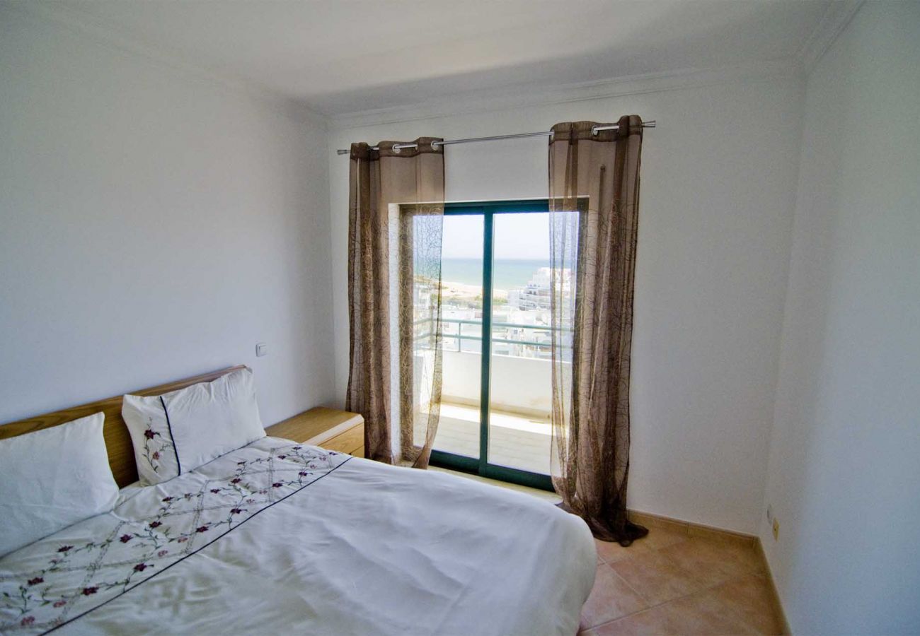 Apartment in Quarteira - Apartamento Dalia | 2 Bedrooms | Sea View | Quarteira