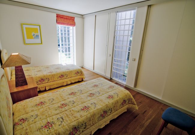 Villa in Vilamoura - Villa Lake View | 6 Bedrooms | Golf Views | Vilamoura Villa in Vilamoura - Villa Lake View | 6 Bedrooms | Golf Views | Vilamoura