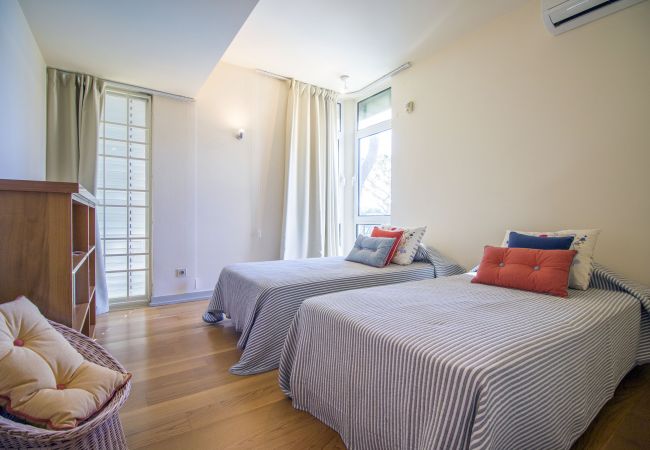 Villa in Vilamoura - Villa Lake View | 6 Bedrooms | Golf Views | Vilamoura Villa in Vilamoura - Villa Lake View | 6 Bedrooms | Golf Views | Vilamoura