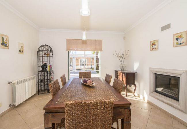 Villa in Boliqueime - Quinta das Yuccas | 6 Bedrooms | Country House | Boliqueime Villa in Boliqueime - Quinta das Yuccas | 6 Bedrooms | Country House | Boliqueime