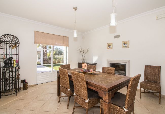 Villa in Boliqueime - Quinta das Yuccas | 6 Bedrooms | Country House | Boliqueime Villa in Boliqueime - Quinta das Yuccas | 6 Bedrooms | Country House | Boliqueime