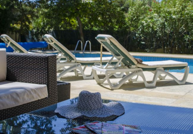 Villa in Almancil - Villa Caravela | 4 Bedrooms | Beautiful Garden | Almancil Villa in Almancil - Villa Caravela | 4 Bedrooms | Beautiful Garden | Almancil