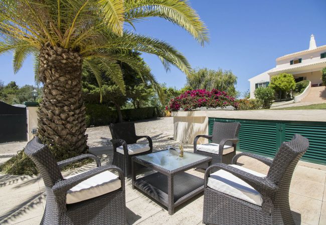 Villa in Almancil - Villa Caravela | 4 Bedrooms | Beautiful Garden | Almancil Villa in Almancil - Villa Caravela | 4 Bedrooms | Beautiful Garden | Almancil