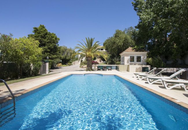 Villa in Almancil - Villa Caravela | 4 Bedrooms | Beautiful Garden | Almancil Villa in Almancil - Villa Caravela | 4 Bedrooms | Beautiful Garden | Almancil