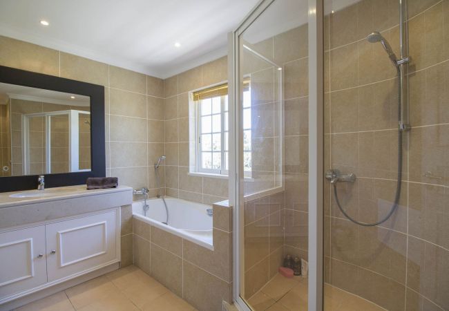 Villa in Almancil - Villa Caravela | 4 Bedrooms | Beautiful Garden | Almancil Villa in Almancil - Villa Caravela | 4 Bedrooms | Beautiful Garden | Almancil