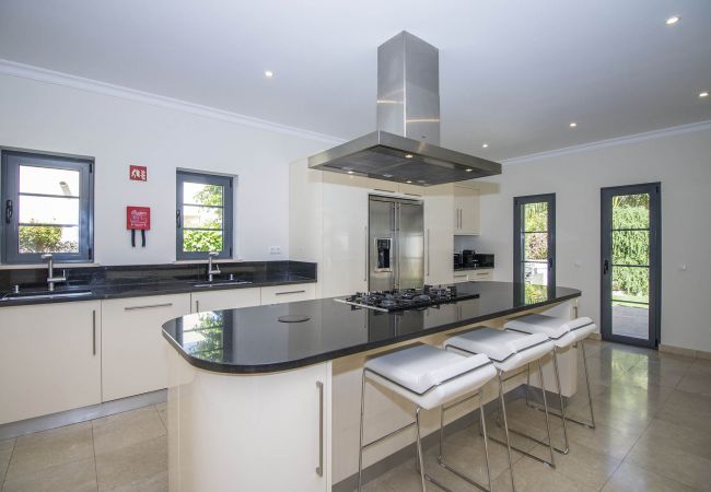 Villa in Almancil - Villa Esmeralda | 5 Bedrooms | Classy | Almancil Villa in Almancil - Villa Esmeralda | 5 Bedrooms | Classy | Almancil