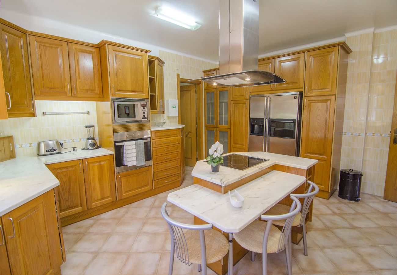 Villa in Quinta do Lago - Villa Lira | 6 bedrooms | Spacious | Quinta do Lago