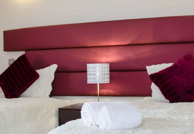 Villa in Almancil - Villa Mar | 5 Bedrooms | Great Pool & Spa | Quinta do Mar Villa in Almancil - Villa Mar | 5 Bedrooms | Great Pool & Spa | Quinta do Mar