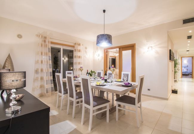 Villa in Almancil - Villa Mar | 5 Bedrooms | Great Pool & Spa | Quinta do Mar Villa in Almancil - Villa Mar | 5 Bedrooms | Great Pool & Spa | Quinta do Mar