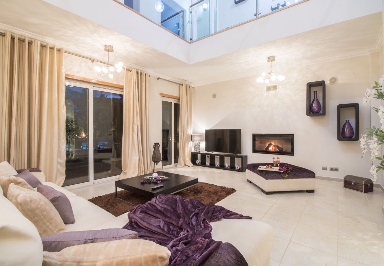 Villa in Almancil - Villa Mar | 5 Bedrooms | Great Pool & Spa | Quinta do Mar