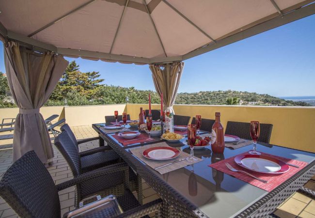 Villa in Estoi - Villa Panoramica | 5 Bedrooms | Panoramic Views | Estói Villa in Estoi - Villa Panoramica | 5 Bedrooms | Panoramic Views | Estói