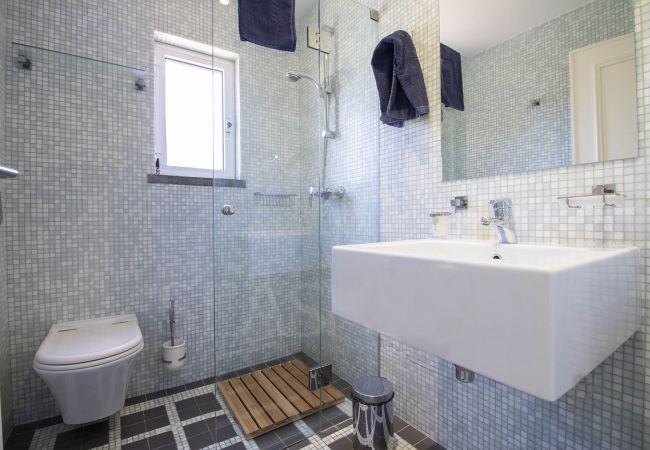 Villa in Vilamoura - Villa Rubi | 6 Bedrooms | Golf Views | Vilamoura Villa in Vilamoura - Villa Rubi | 6 Bedrooms | Golf Views | Vilamoura