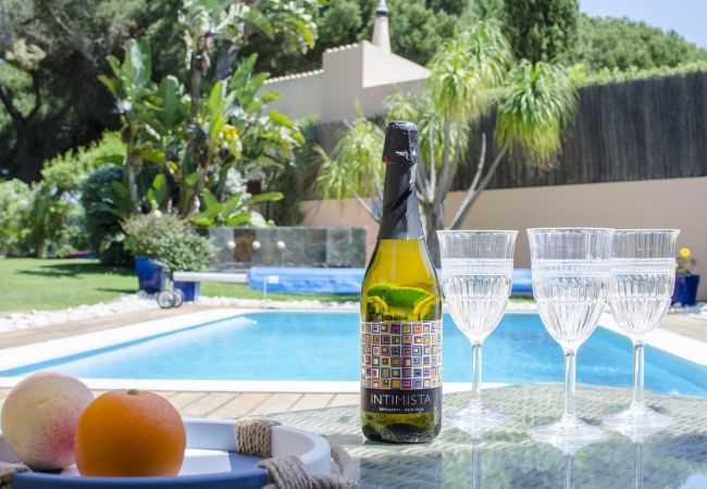 Villa in Vilamoura - Villa Rubi | 6 Bedrooms | Golf Views | Vilamoura Villa in Vilamoura - Villa Rubi | 6 Bedrooms | Golf Views | Vilamoura