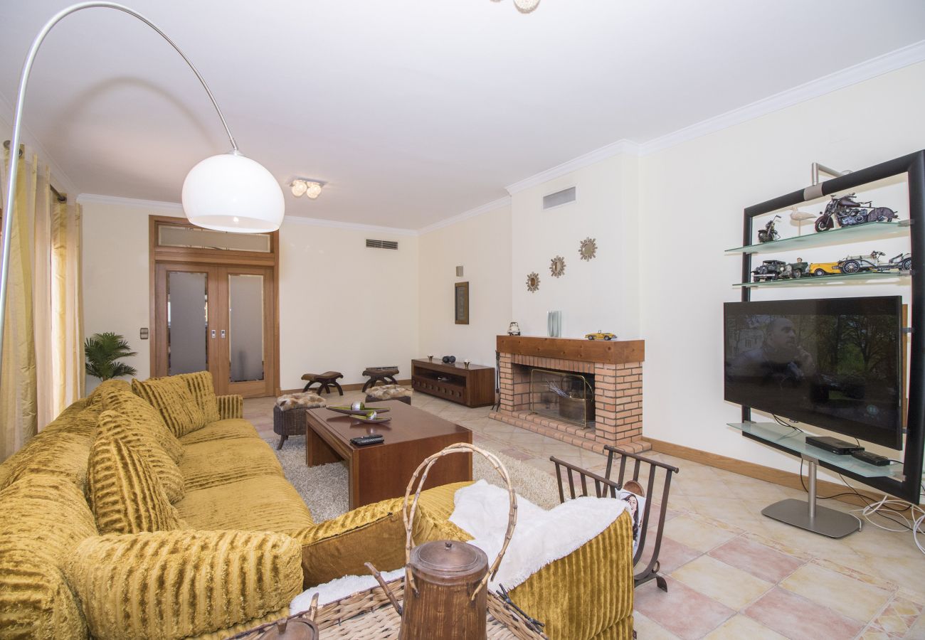 Villa in Almancil - Villa Valentina | 5 Bedrooms | Super Quiet | Quinta do Mar