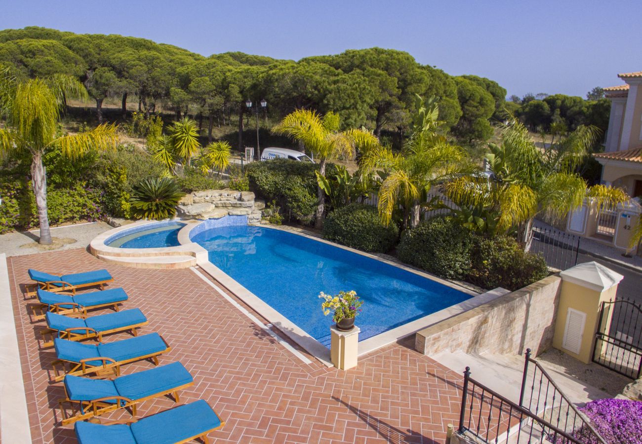 Villa in Almancil - Villa Valentina | 5 Bedrooms | Super Quiet | Quinta do Mar