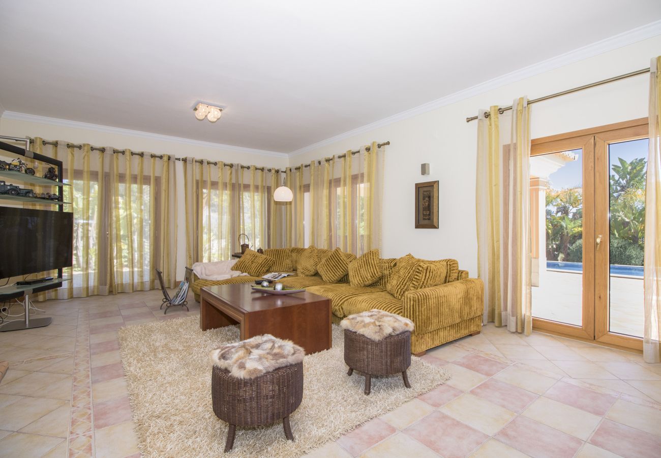 Villa in Almancil - Villa Valentina | 5 Bedrooms | Super Quiet | Quinta do Mar