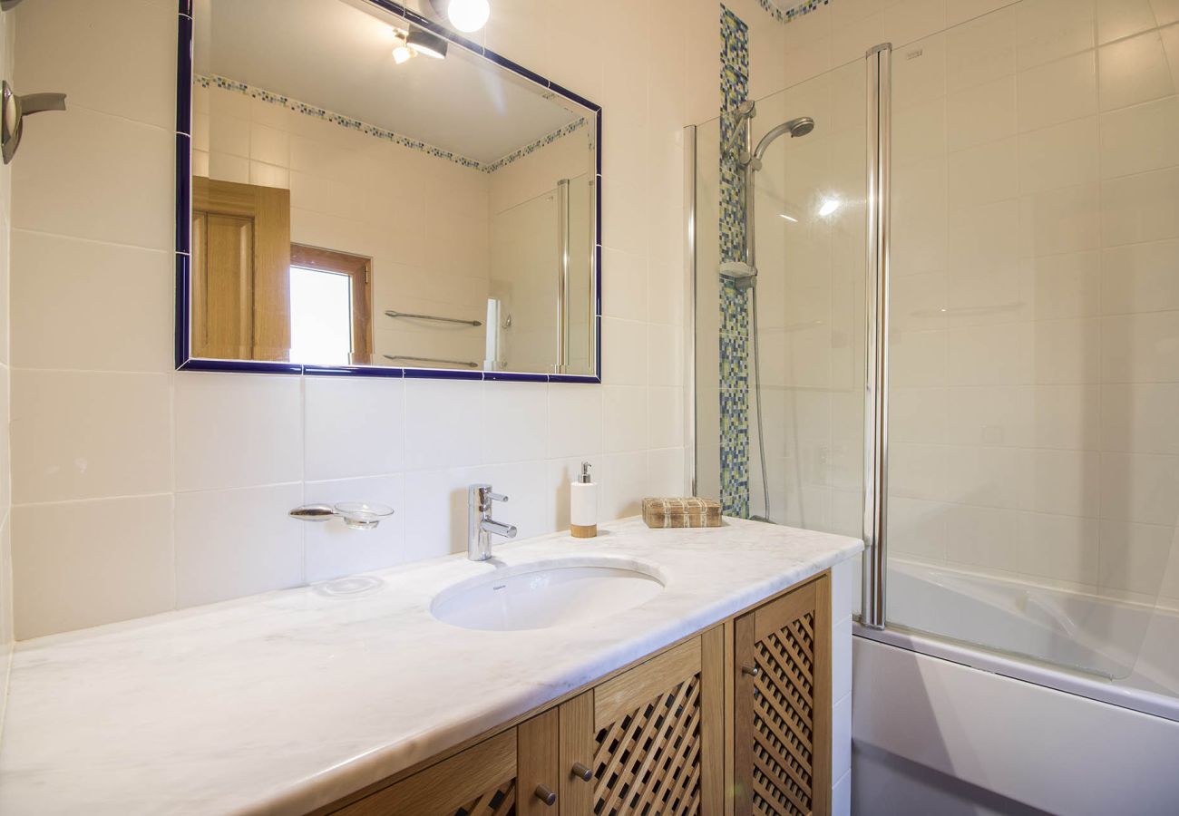 Villa in Almancil - Villa Valentina | 5 Bedrooms | Super Quiet | Quinta do Mar