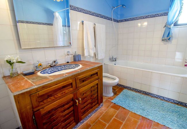 Villa in Loulé - Casa da Avó | 6 Bedrooms | Countryside | Almancil Villa in Loulé - Casa da Avó | 6 Bedrooms | Countryside | Almancil