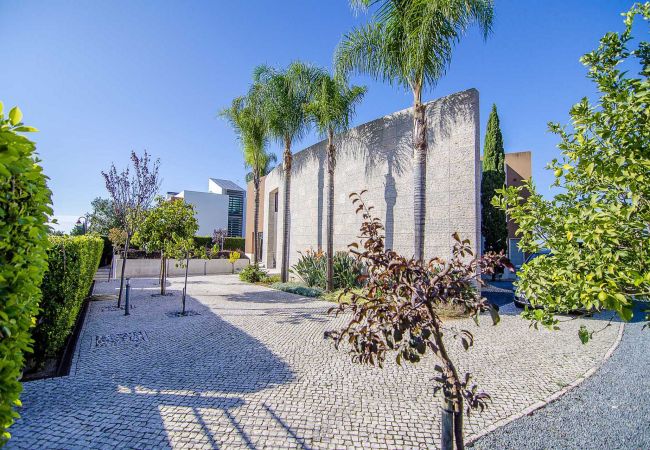 Villa in Vilamoura - Villa Laguna | 6 Bedrooms | Elegant | Vilamoura Villa in Vilamoura - Villa Laguna | 6 Bedrooms | Elegant | Vilamoura