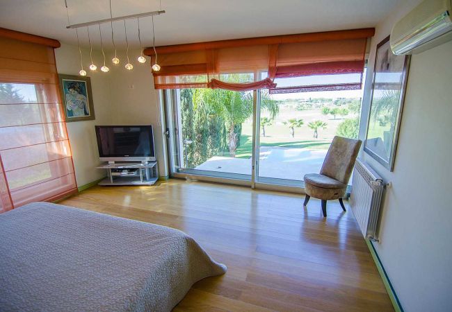 Villa in Vilamoura - Villa Laguna | 6 Bedrooms | Elegant | Vilamoura Villa in Vilamoura - Villa Laguna | 6 Bedrooms | Elegant | Vilamoura