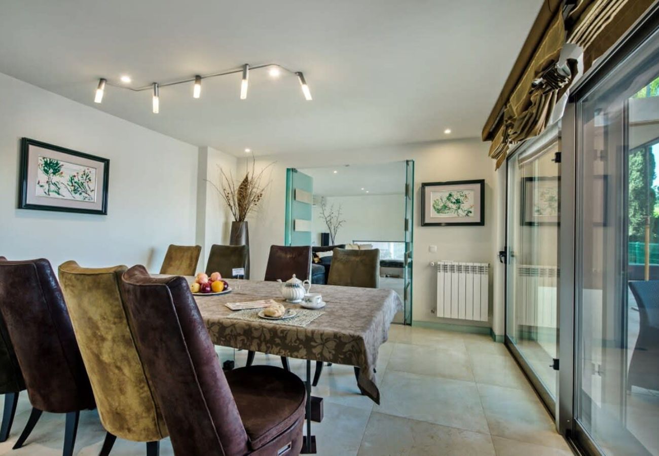 Villa in Vilamoura - Villa Laguna | 6 Bedrooms | Elegant | Vilamoura