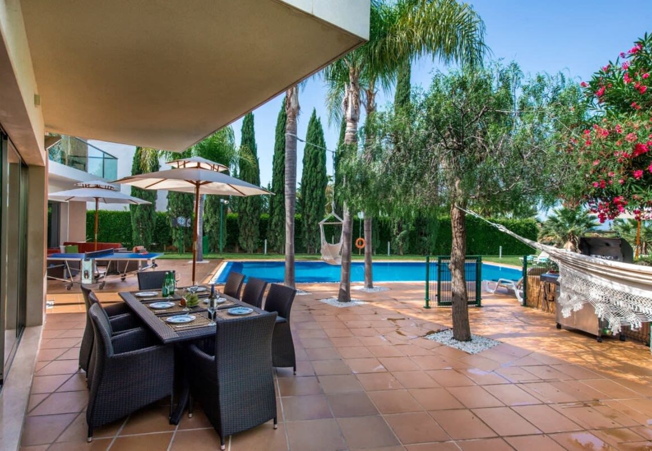 Villa in Vilamoura - Villa Laguna | 6 Bedrooms | Elegant | Vilamoura