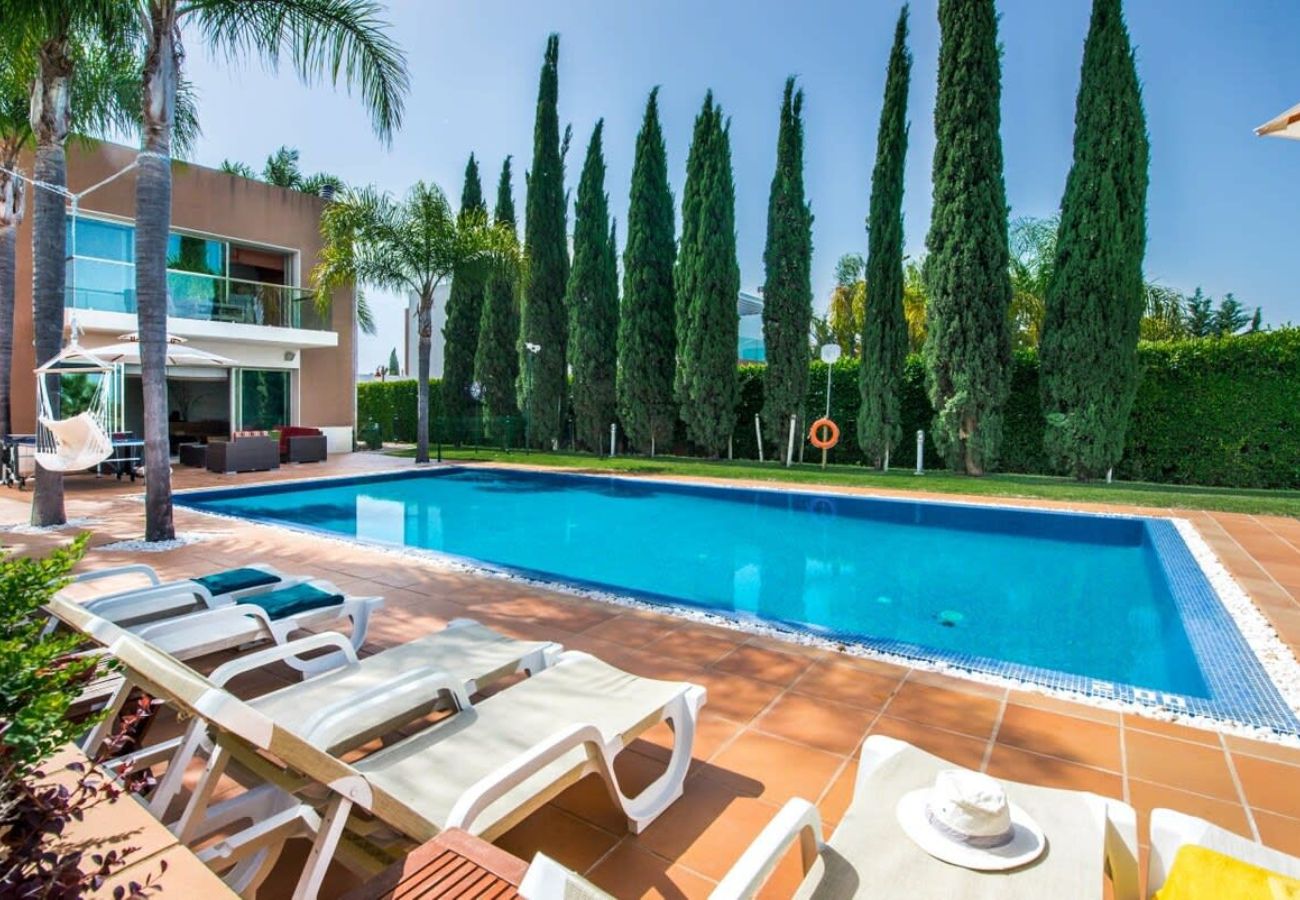 Villa in Vilamoura - Villa Laguna | 6 Bedrooms | Elegant | Vilamoura
