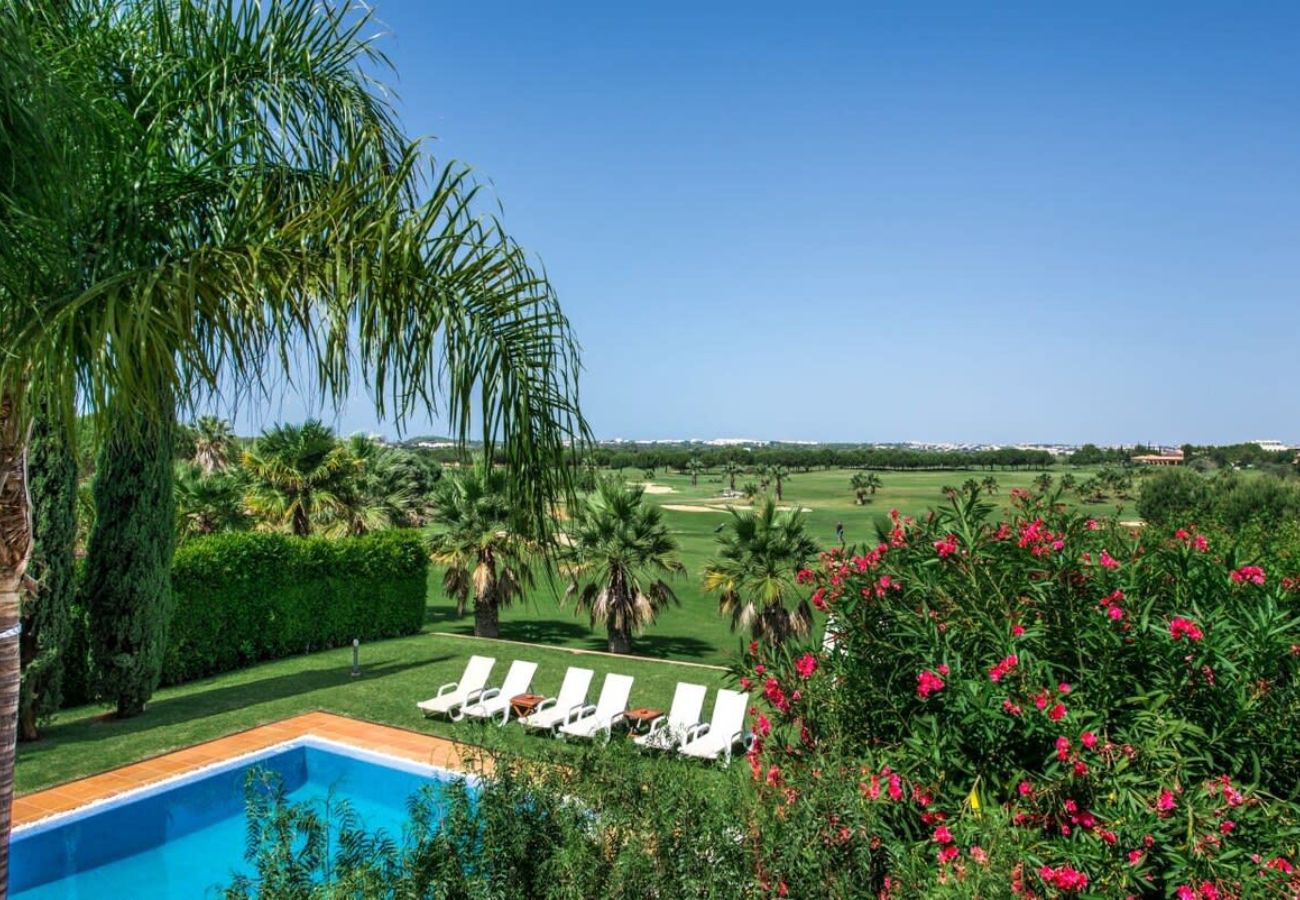 Villa in Vilamoura - Villa Laguna | 6 Bedrooms | Elegant | Vilamoura