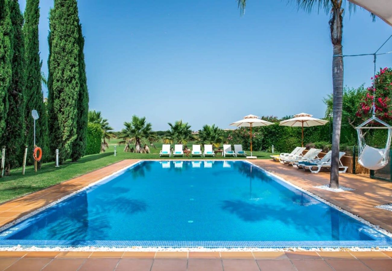 Villa in Vilamoura - Villa Laguna | 6 Bedrooms | Elegant | Vilamoura