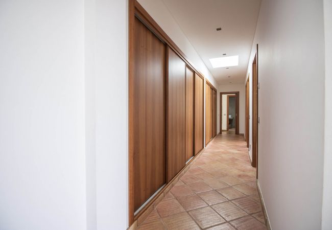 Cottage in Estoi - Casa Serena | 6 Bedrooms | Country House |  Estoi Cottage in Estoi - Casa Serena | 6 Bedrooms | Country House |  Estoi