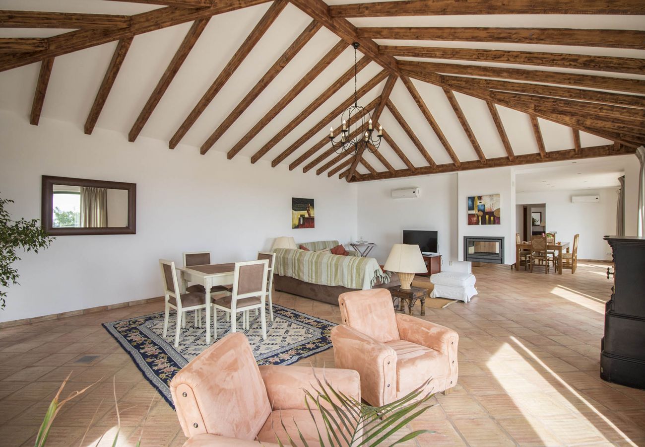 Cottage in Estoi - Casa Serena | 6 Bedrooms | Country House |  Estoi