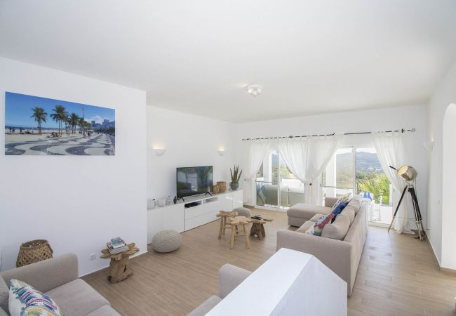 Villa in Faro - Villa Caribe | 5 Bedrooms | Panoramic Views | São Brás Villa in Faro - Villa Caribe | 5 Bedrooms | Panoramic Views | São Brás