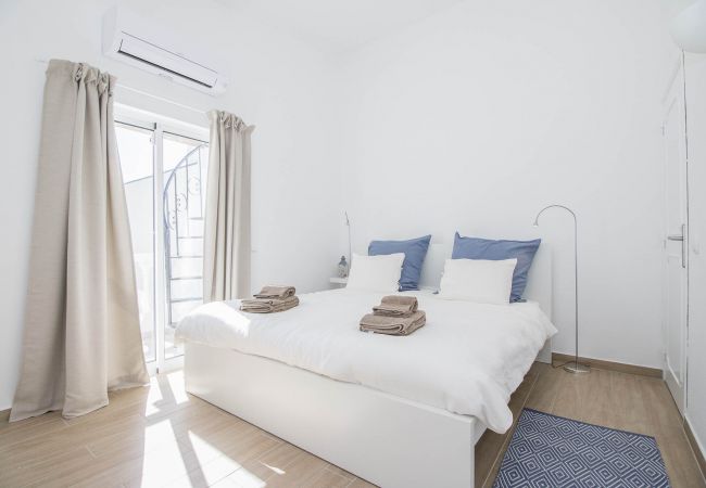 Villa in Faro - Villa Caribe | 5 Bedrooms | Panoramic Views | São Brás Villa in Faro - Villa Caribe | 5 Bedrooms | Panoramic Views | São Brás