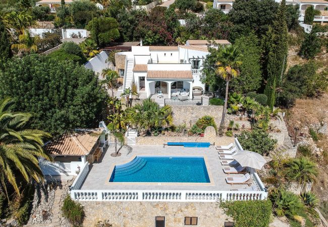 Villa in Faro - Villa Caribe | 5 Bedrooms | Panoramic Views | São Brás Villa in Faro - Villa Caribe | 5 Bedrooms | Panoramic Views | São Brás
