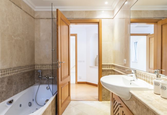 Villa in Quinta do Lago - Villa Palm Tree Villa in Quinta do Lago - Villa Palm Tree