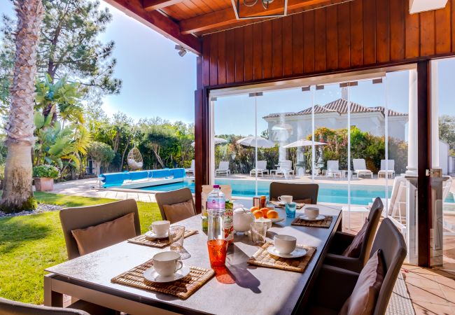 Villa in Quinta do Lago - Villa Hibiscus Villa in Quinta do Lago - Villa Hibiscus