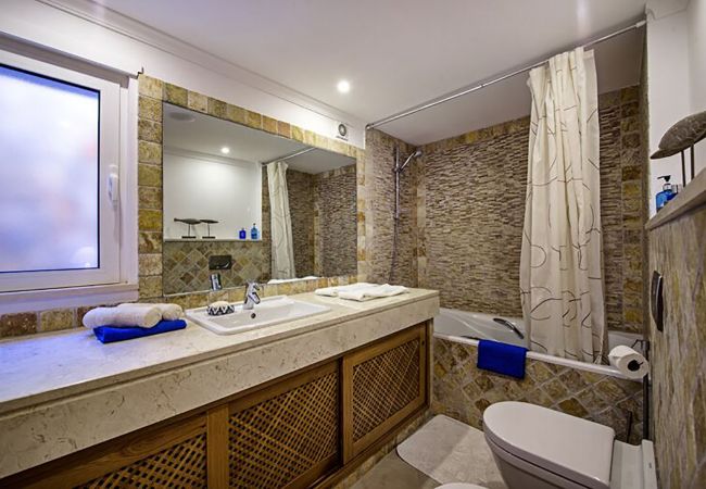 Villa in Quinta do Lago - Villa Cyclamen Villa in Quinta do Lago - Villa Cyclamen