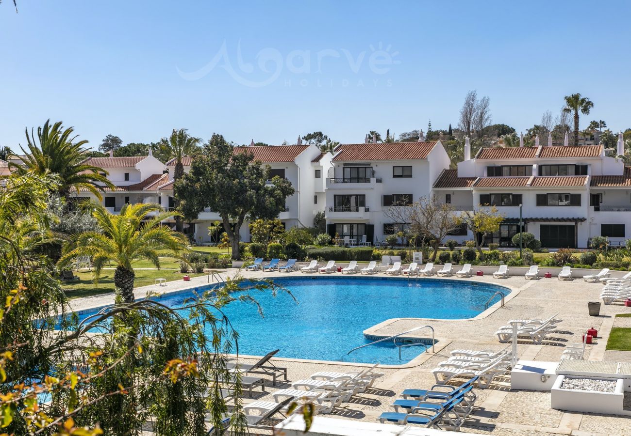 Apartment in Quinta do Lago - Apartamento Lakeside 119