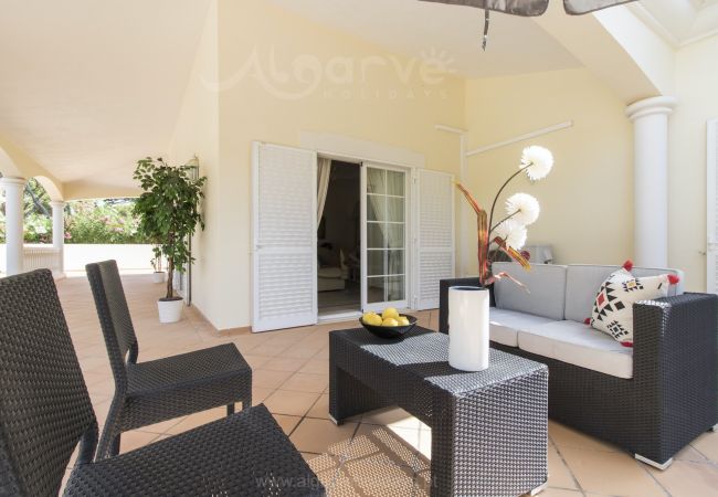 Villa in Vilamoura - Villa Magellan | 4 Bedrooms | Golf Front | Vilamoura Villa in Vilamoura - Villa Magellan | 4 Bedrooms | Golf Front | Vilamoura