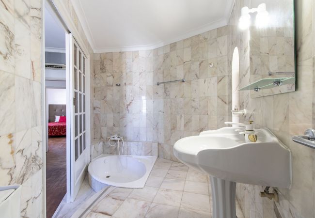 Villa in Galé - Villa Brisa do Mar | 4 Bedrooms | Walking Distance | Galé Villa in Galé - Villa Brisa do Mar | 4 Bedrooms | Walking Distance | Galé