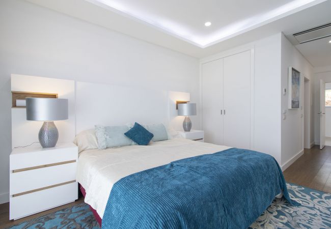 Villa in Almancil - Villa Monroy | 4 Bedrooms | Modern | Caliços