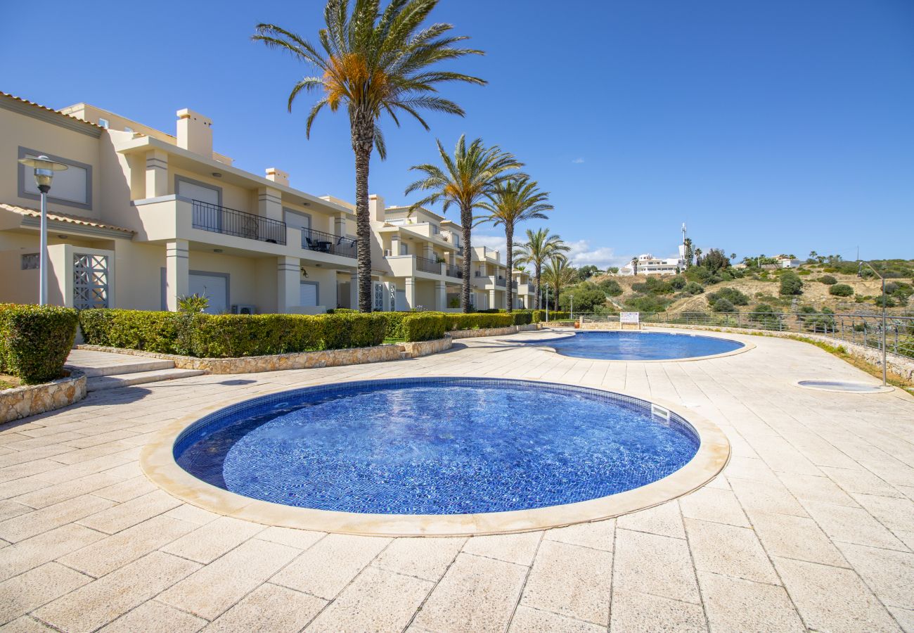 House in Albufeira - Casa Coral | 3 Bedrooms | Great Views | Modern