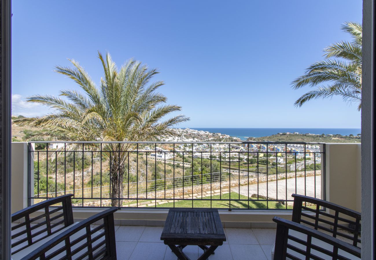 House in Albufeira - Casa Coral | 3 Bedrooms | Great Views | Modern