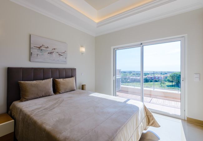 Villa in Lagos - Boavista Resort - Bayview Villa in Lagos - Boavista Resort - Bayview