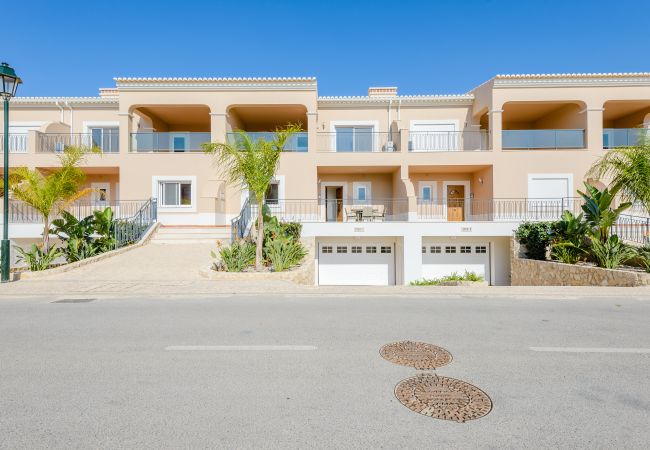 Villa in Lagos - Boavista Resort - Bayview Villa in Lagos - Boavista Resort - Bayview