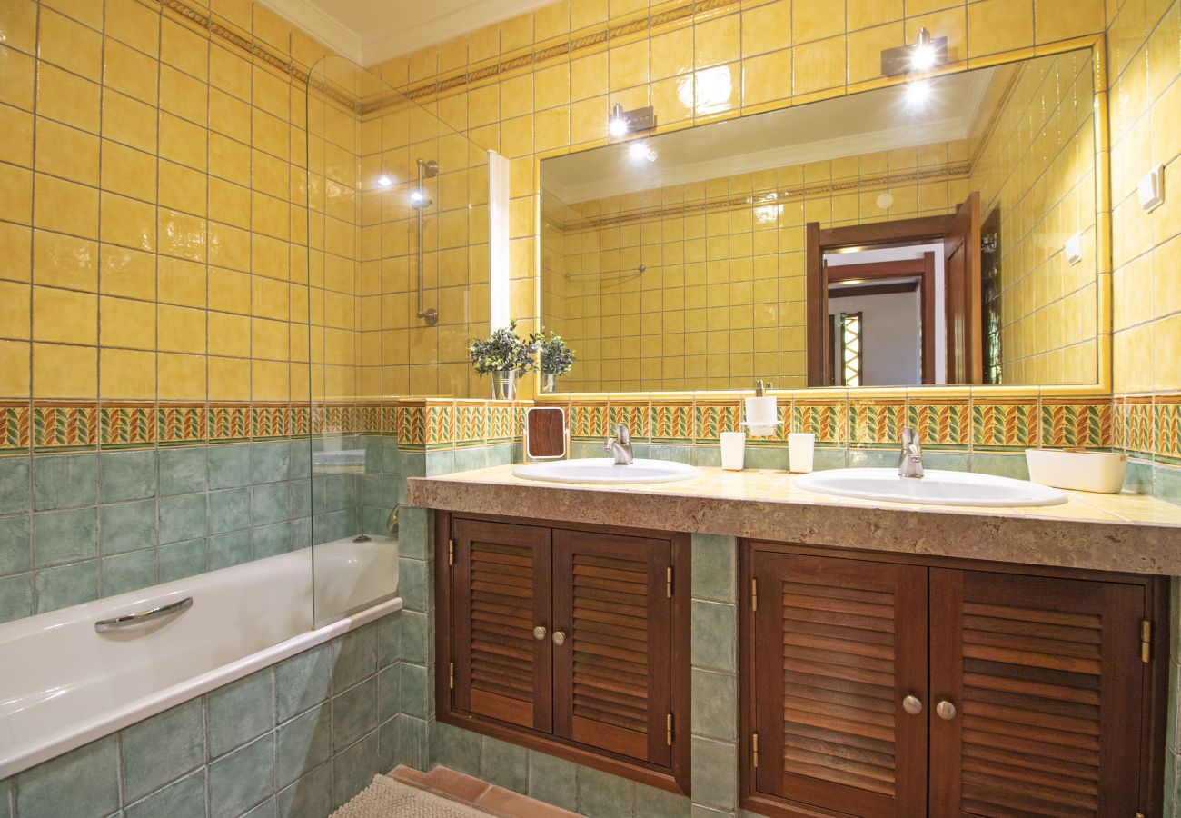 Terraced House in Lagoa - Casa Benagil Mar | 2 Bedrooms | Sea View | Benagil