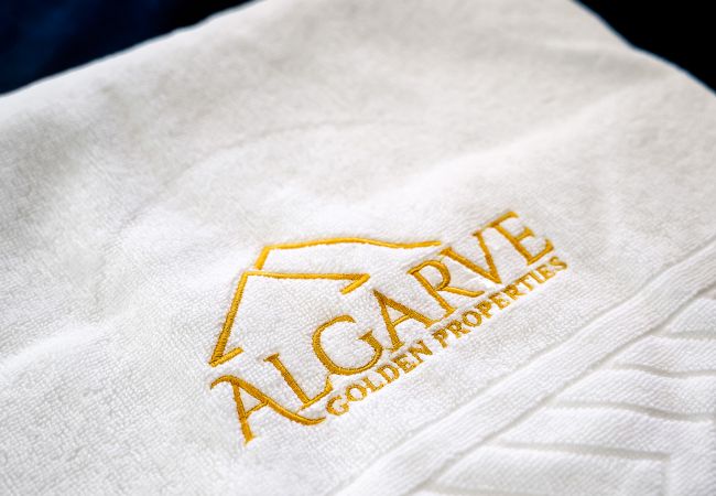 Apartment in Lagos - Marina Village: Pool |Garage | Prime Location | AC Apartment in Lagos - Marina Village: Pool |Garage | Prime Location | AC