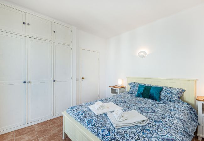 Apartment in Luz - Sea View: Praia da Luz | Summer Vibes | Prime Location  Apartment in Luz - Sea View: Praia da Luz | Summer Vibes | Prime Location