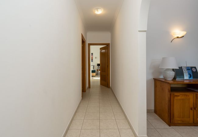 Apartment in Lagos - Meia Praia Beach: GOLF| Perfect for Families | Entire Apt Apartment in Lagos - Meia Praia Beach: GOLF| Perfect for Families | Entire Apt